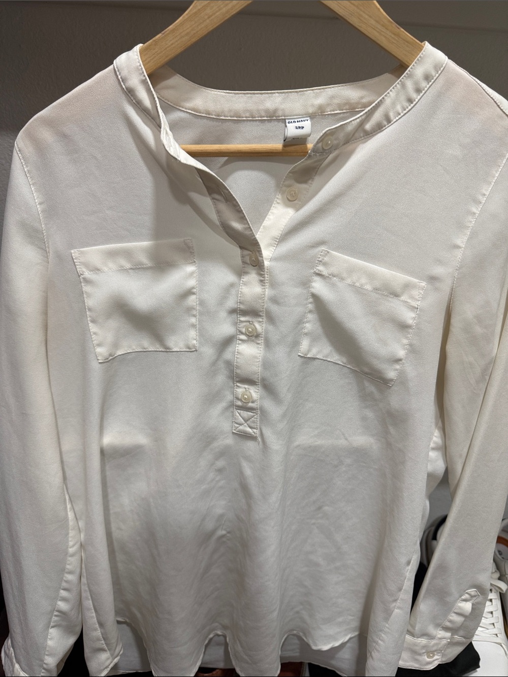 Classic women’s Cream Button-Front Shirt